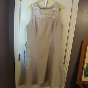 Linen sleeveless dress